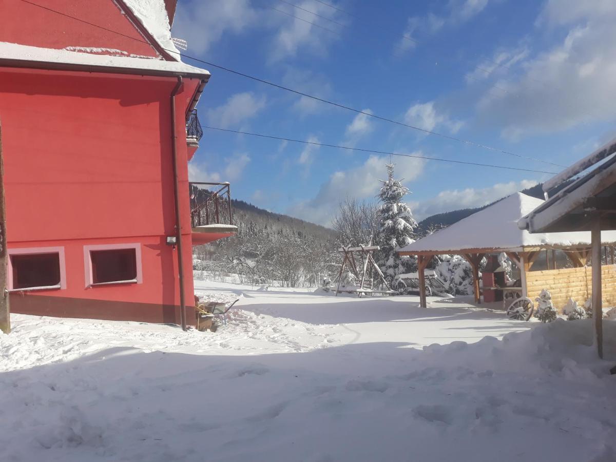 Malinowy Domek Mlynczyska Exteriör bild