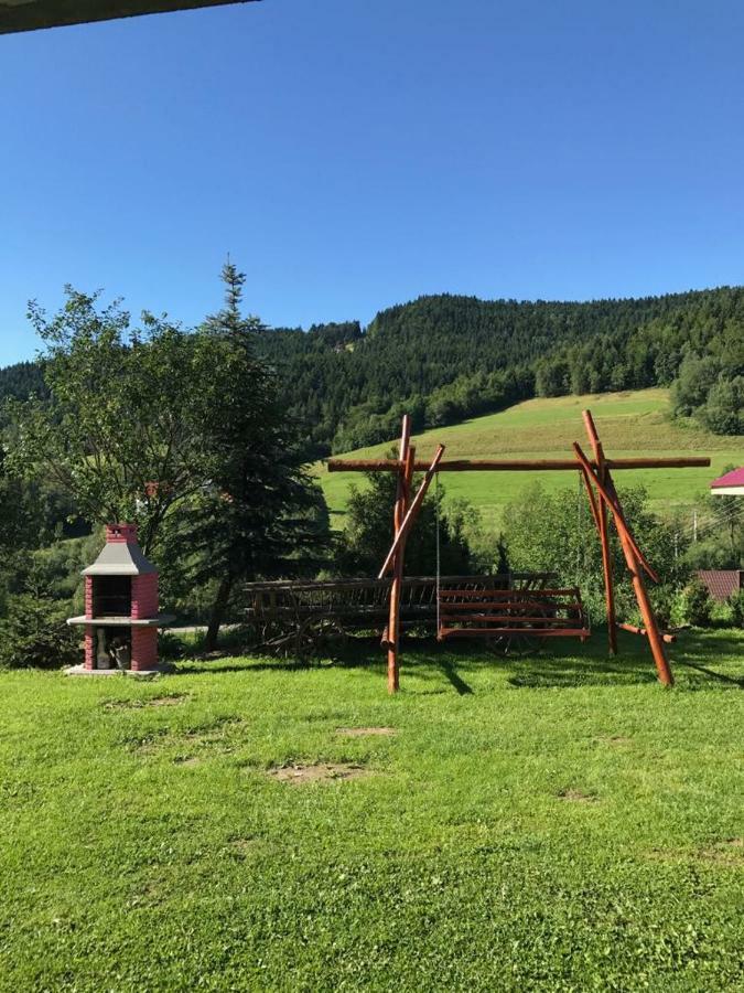 Malinowy Domek Mlynczyska Exteriör bild