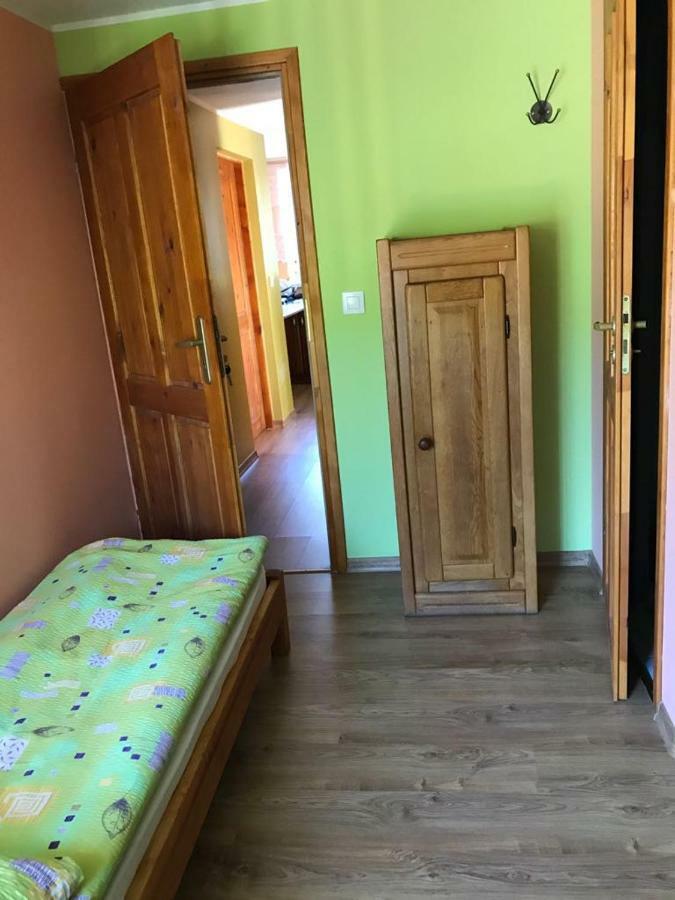 Malinowy Domek Mlynczyska Exteriör bild